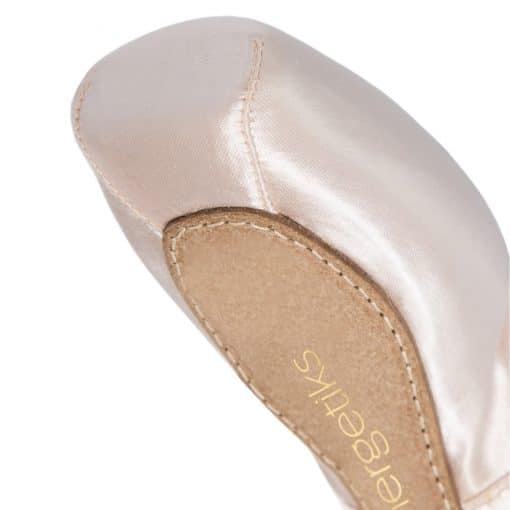Athena Pointe Shoe - Image 3