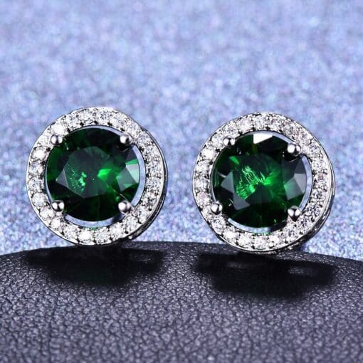 Crystal Earrings - Emerald - 10mm