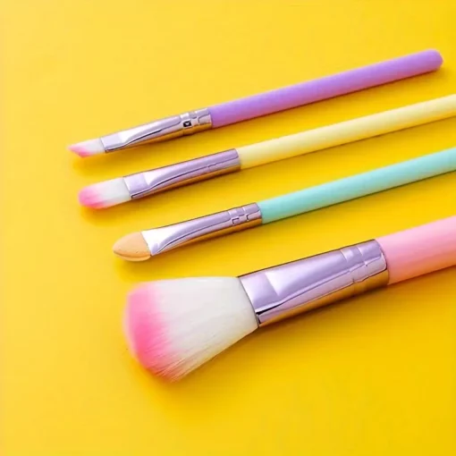 Mini Pastel Make Up Brush Set - Image 2